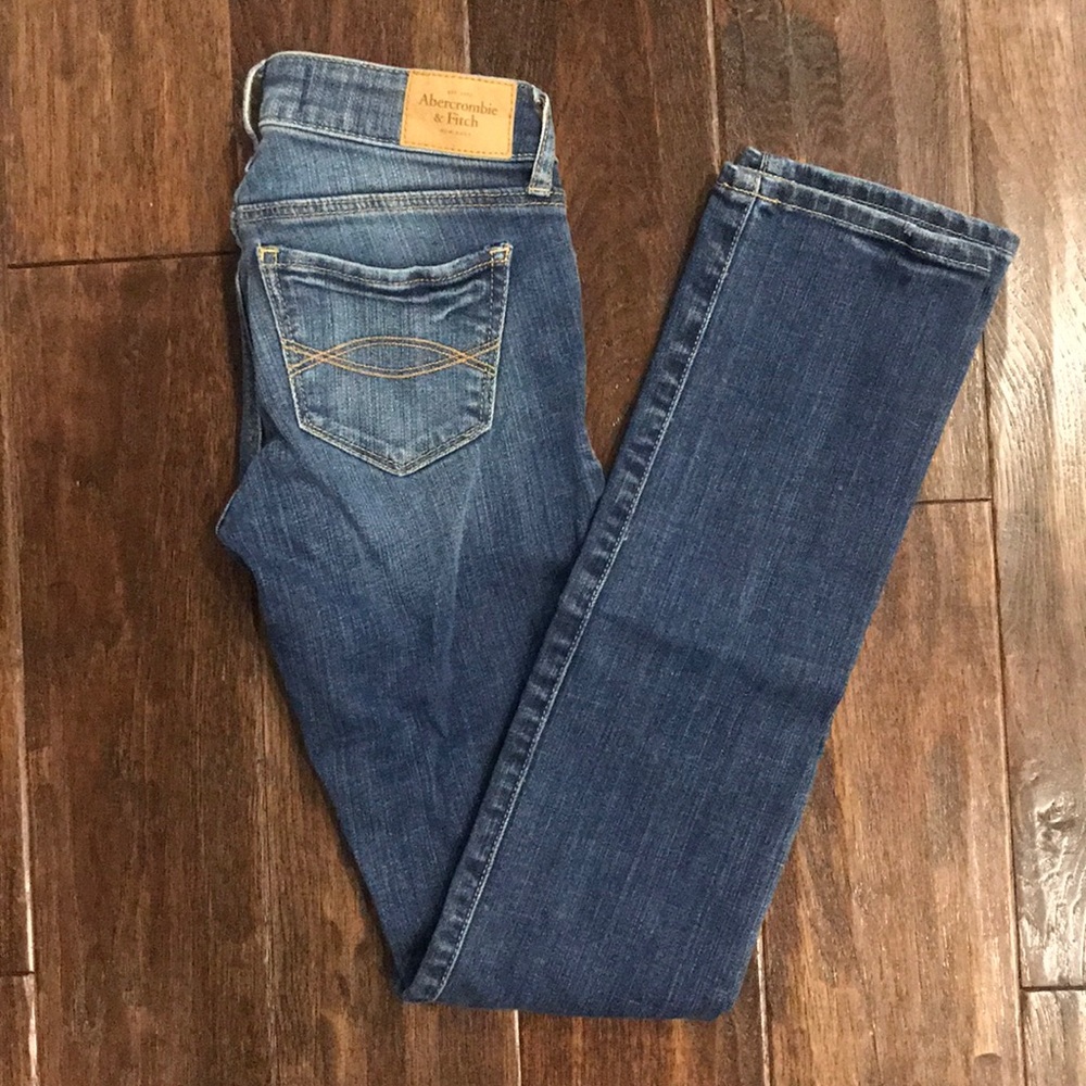 Abercrombie & Fitch skinny jeans size 00 Short